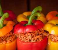 Stuffed bell peppers (vegetarian)
